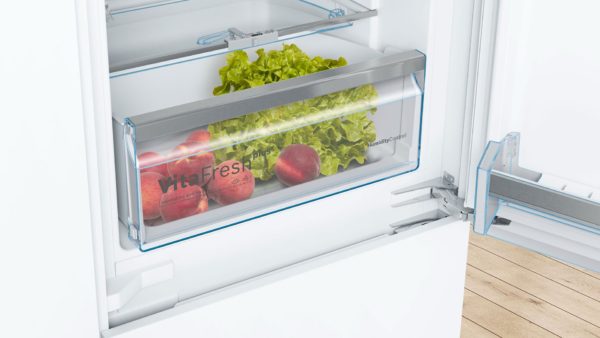 Холодильник з нижньою морозильною камерою BOSCH KIS87AF30U